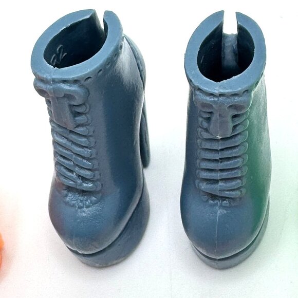 Barbie Doll Shoes 7 Pairs High Heels & Boots Assorted Styles & Colors - Picture 4 of 16